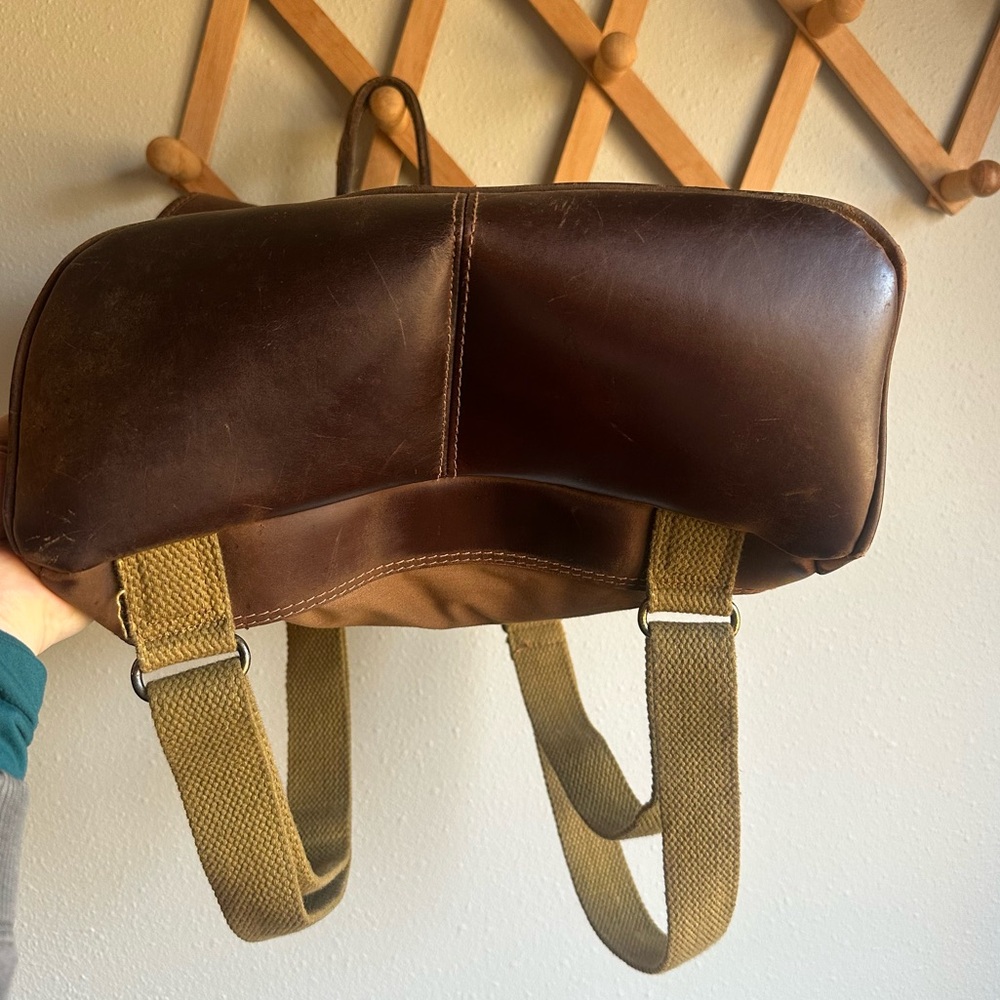 Vintage Eddie Bauer | Leather & Canvas Backpack - Picture 9 of 9